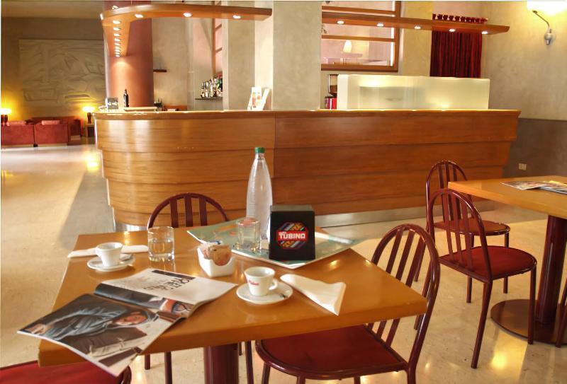 Hotel Nuova Γκροσέτο Εξωτερικό φωτογραφία