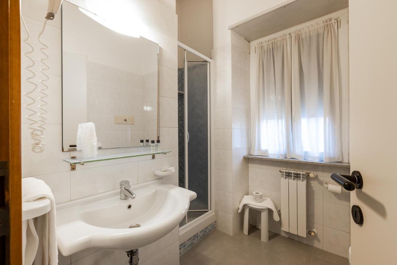Hotel Nuova Γκροσέτο Εξωτερικό φωτογραφία