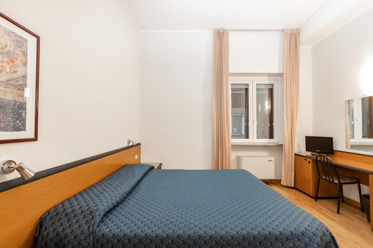 Hotel Nuova Γκροσέτο Εξωτερικό φωτογραφία