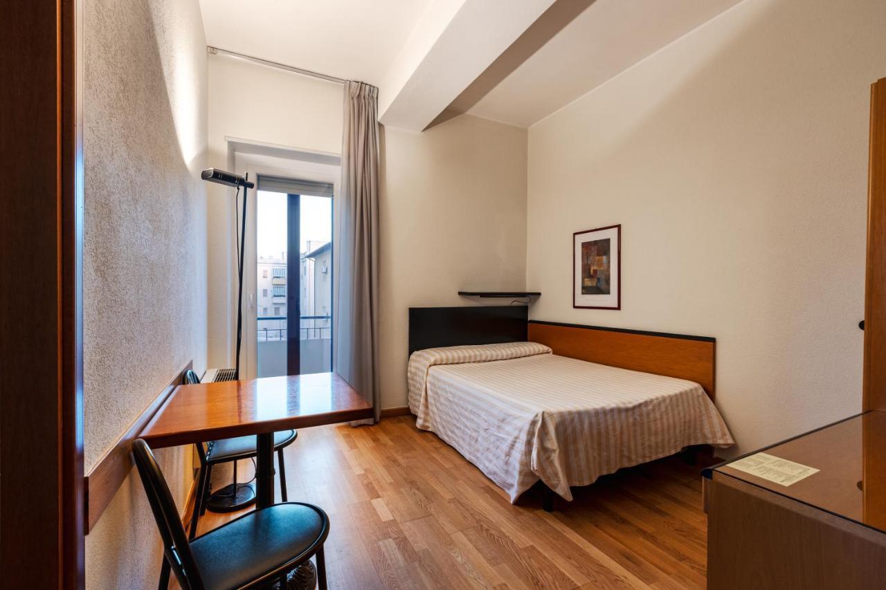 Hotel Nuova Γκροσέτο Εξωτερικό φωτογραφία
