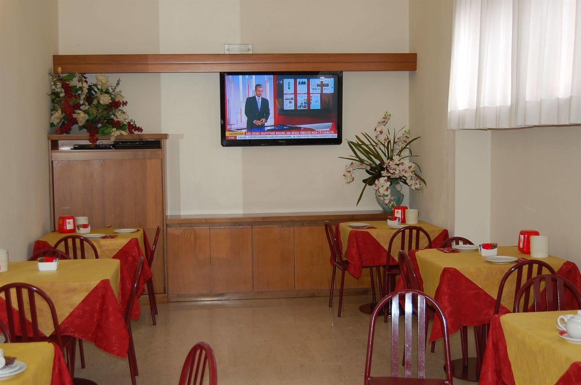 Hotel Nuova Γκροσέτο Εξωτερικό φωτογραφία